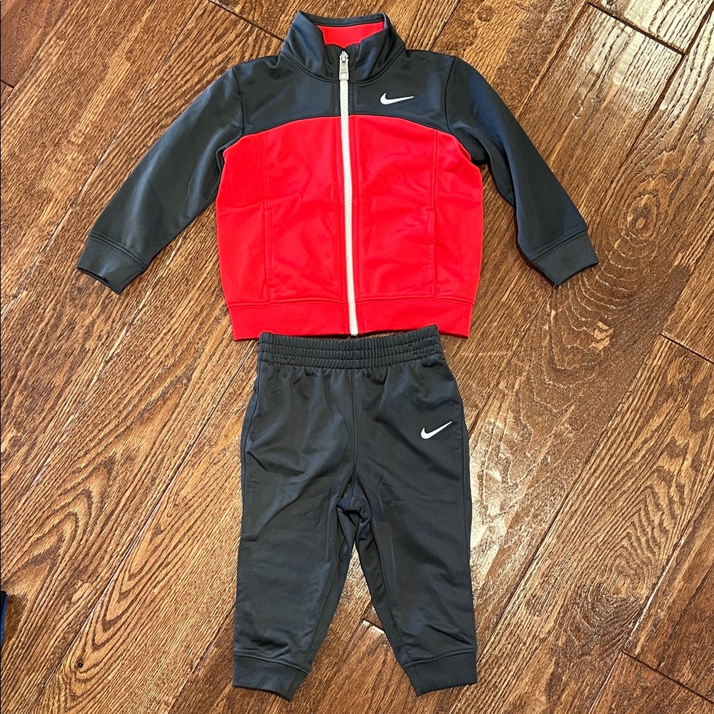 Nike 12 month set